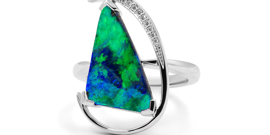 What is an Opal Why Opals change colour? - and Pearl Jewellery store in Sydney- Cosmopolitan Jewellers